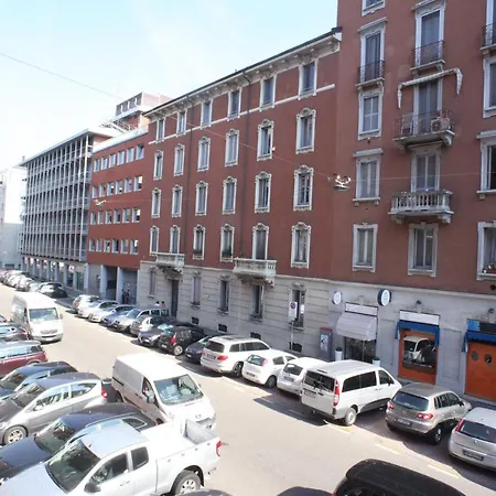 Lejlighed Tech & Retro House, In Marghera District!